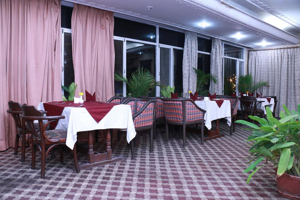 Hotel Mountain Kathmandu Exterior foto