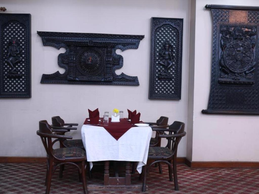 Hotel Mountain Kathmandu Exterior foto