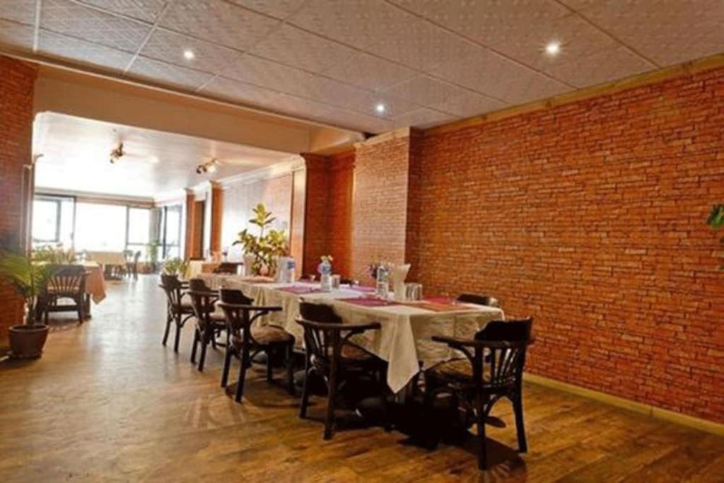 Hotel Mountain Kathmandu Exterior foto