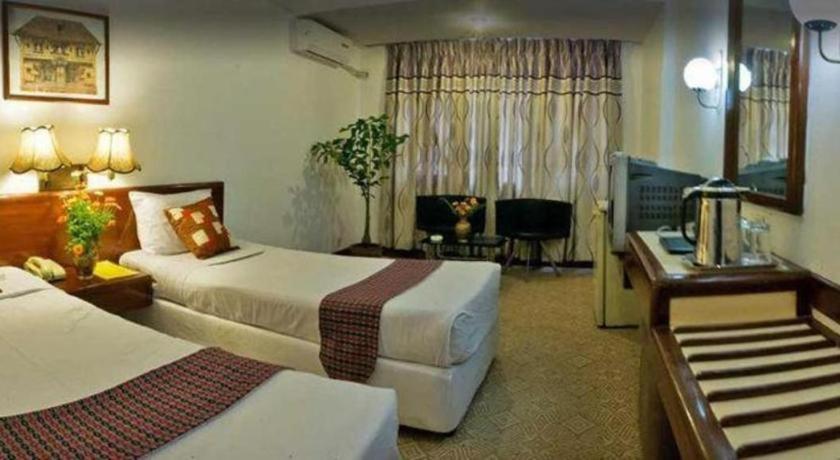 Hotel Mountain Kathmandu Exterior foto